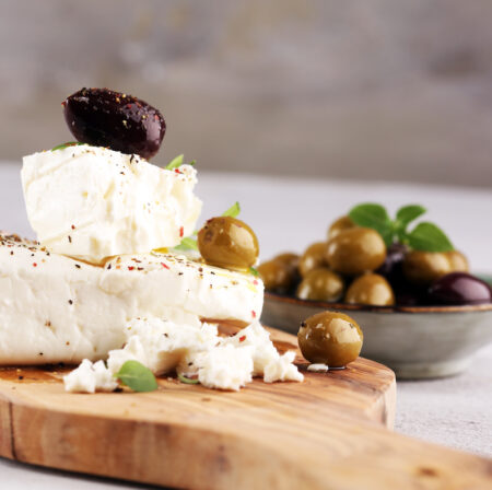 Panier dégustation fruits et fromages frais, olives Kalamata Réponses Bio